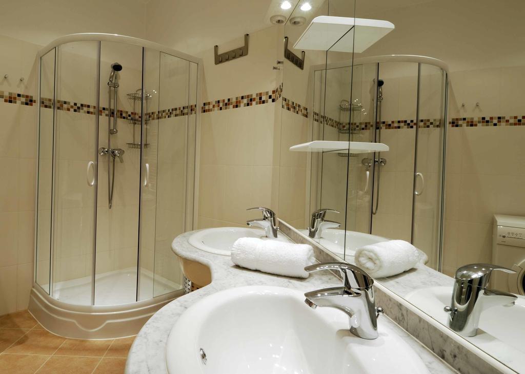 Riess Apartments Rotenhofgasse | Contactless Check-In 비엔나 객실 사진